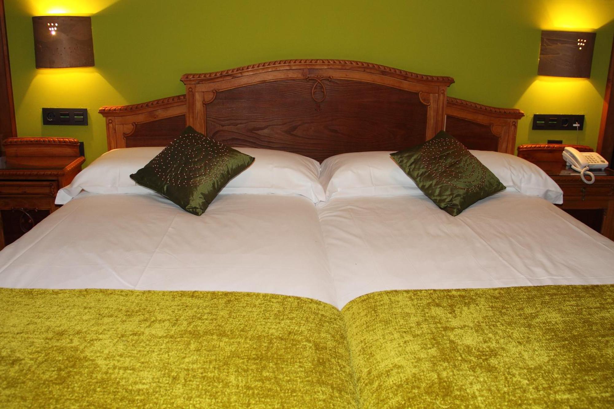 Concejo Hospederia Hotel Valoria la Buena Cameră foto